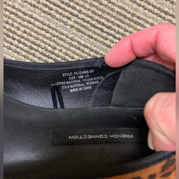 Leopard print ballet flats 🐆 - Picture 3 of 5